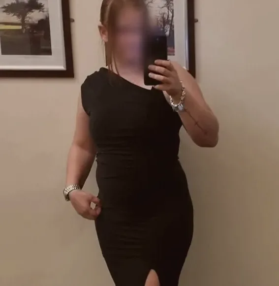 Amanda, 37