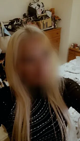 Jasmin, 37