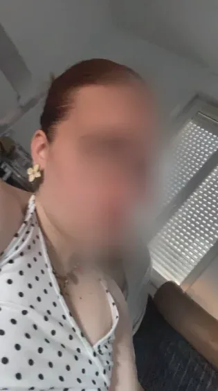 Nadia, 19